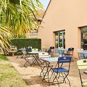 Kyriad Direct Lyon Sud - Chasse-sur-rhône Hotel